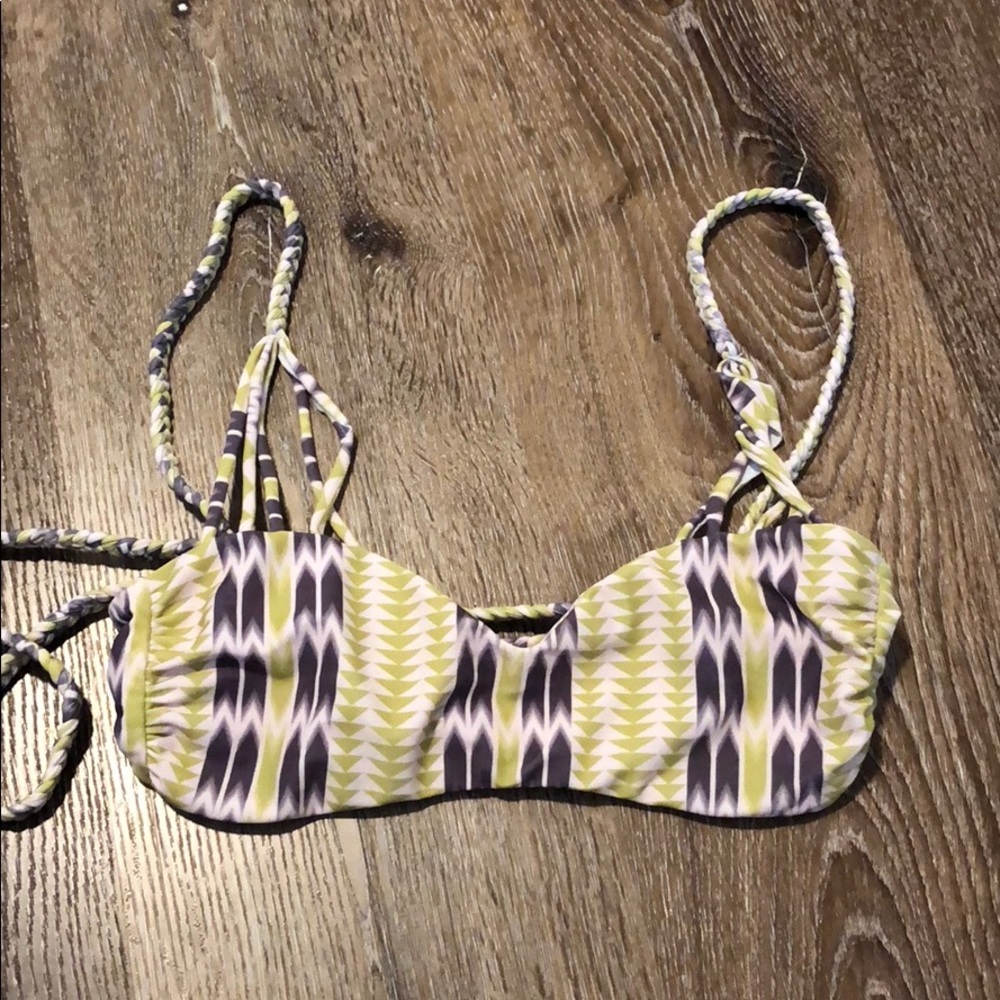 Acacia Swimwear Samoa Top in Arrows